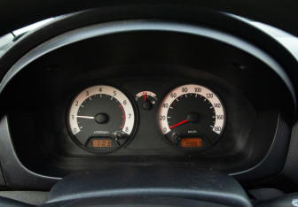 Подержанный автомобиль Kia Picanto 2008 года (12 фото)