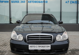 Подержанный автомобиль Hyundai Sonata 2008 года (8 фото)