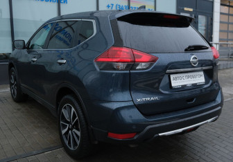 Подержанный автомобиль Nissan X-Trail 2019 года (3 фото)