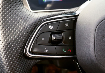 Подержанный автомобиль Geely Coolray 2024 года (14 фото)