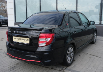 Подержанный автомобиль LADA (ВАЗ) Granta Sedan 2023 года (5 фото)