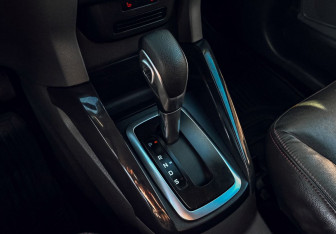 Подержанный автомобиль Ford EcoSport 2014 года (9 фото)