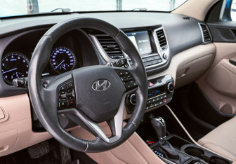 Подержанный автомобиль Hyundai Tucson 2018 года (10 фото)