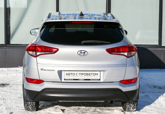 Подержанный автомобиль Hyundai Tucson 2016 года (4 фото)