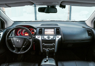 Подержанный автомобиль Nissan Murano Suv 2012 года (12 фото)