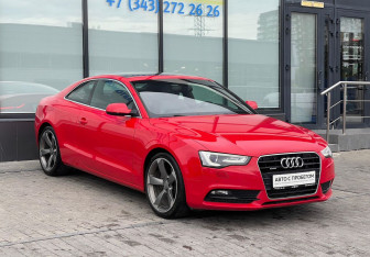 Подержанный автомобиль Audi A5 Coupe 2014 года (7 фото)