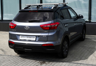 Подержанный автомобиль Hyundai Creta 2021 года (5 фото)