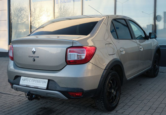 Подержанный автомобиль Renault Logan Sedan 2020 года (5 фото)