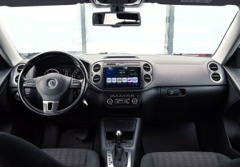 Подержанный автомобиль Volkswagen Tiguan 2014 года (12 фото)