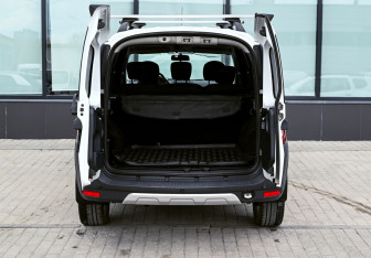 Подержанный автомобиль LADA (ВАЗ) Largus Wagon 2020 года (19 фото)