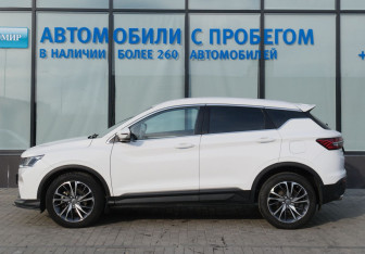 Подержанный автомобиль Geely Coolray 2021 года (2 фото)