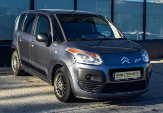 Подержанный автомобиль Citroen C3 Picasso 2010 года (7 фото)
