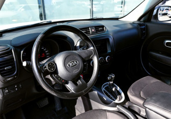 Подержанный автомобиль Kia Soul 2018 года (15 фото)