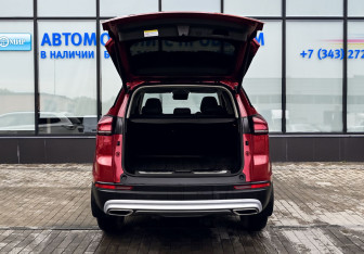 Подержанный автомобиль Geely Atlas Pro 2023 года (22 фото)