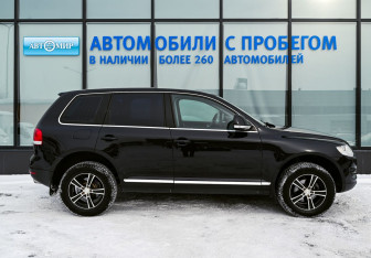 Подержанный автомобиль Volkswagen Touareg 2008 года (6 фото)