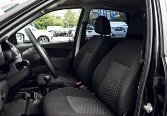 Подержанный автомобиль LADA (ВАЗ) Granta Sedan 2023 года (14 фото)