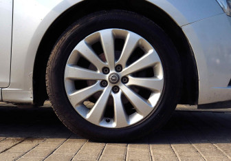Подержанный автомобиль Chevrolet Cruze Sedan 2011 года (20 фото)