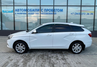 Подержанный автомобиль LADA (ВАЗ) Vesta Wagon 2020 года (2 фото)