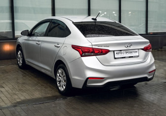 Подержанный автомобиль Hyundai Solaris Sedan 2018 года (3 фото)