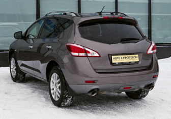 Подержанный автомобиль Nissan Murano Suv 2012 года (3 фото)