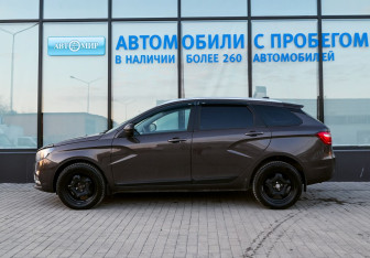 Подержанный автомобиль LADA (ВАЗ) Vesta Wagon 2018 года (2 фото)