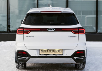 Подержанный автомобиль Chery Tiggo 8 2021 года (4 фото)