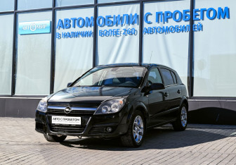 Подержанный автомобиль Opel Astra Hatchback 2005 года (1 фото)