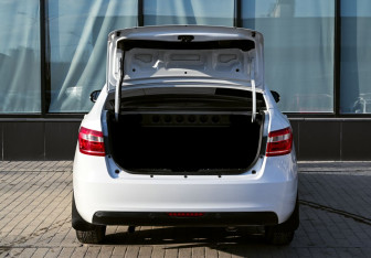 Подержанный автомобиль LADA (ВАЗ) Vesta Sedan 2021 года (20 фото)