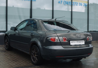 Подержанный автомобиль Mazda 6 Sedan 2006 года (3 фото)