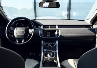 Подержанный автомобиль Land Rover Range Rover Evoque 2014 года (24 фото)