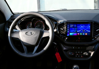 Подержанный автомобиль LADA (ВАЗ) Vesta Sedan 2019 года (16 фото)