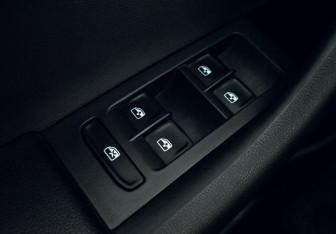 Подержанный автомобиль Skoda Rapid Liftback 2018 года (12 фото)