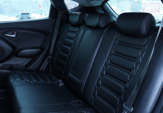 Подержанный автомобиль Hyundai ix35 2014 года (19 фото)