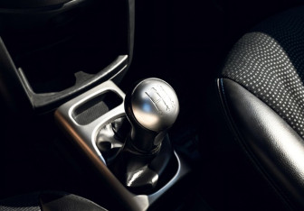 Подержанный автомобиль Nissan Note 2012 года (11 фото)