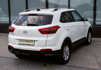 Подержанный автомобиль Hyundai Creta 2018 года (5 фото)