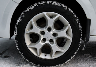 Подержанный автомобиль Opel Astra Hatchback 2012 года (20 фото)