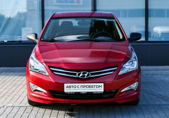 Подержанный автомобиль Hyundai Solaris Sedan 2015 года (8 фото)