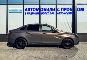 Подержанный автомобиль LADA (ВАЗ) Vesta Sedan 2017 года (6 фото)