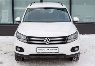 Подержанный автомобиль Volkswagen Tiguan 2011 года (8 фото)