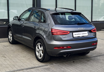 Подержанный автомобиль Audi Q3 2014 года (3 фото)