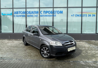 Подержанный автомобиль Chevrolet Aveo Sedan 2007 года (7 фото)