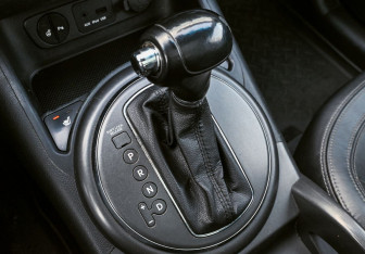 Подержанный автомобиль Kia Sportage 2011 года (16 фото)