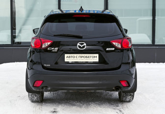 Подержанный автомобиль Mazda CX-5 2015 года (4 фото)