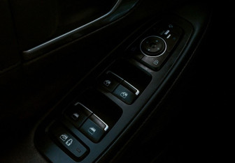 Подержанный автомобиль Hyundai Sonata 2023 года (13 фото)