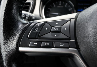 Подержанный автомобиль Nissan X-Trail 2021 года (14 фото)