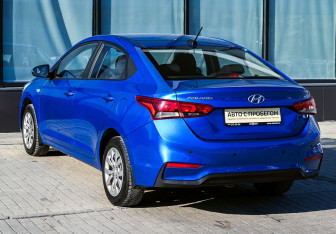 Подержанный автомобиль Hyundai Solaris Sedan 2017 года (3 фото)