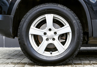 Подержанный автомобиль Volkswagen Tiguan 2012 года (19 фото)