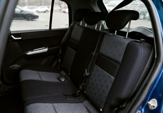 Подержанный автомобиль Hyundai Getz 2010 года (15 фото)