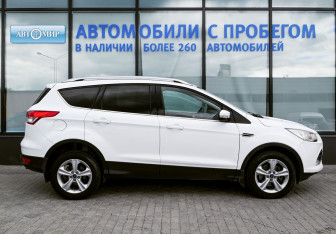 Подержанный автомобиль Ford Kuga 2013 года (6 фото)