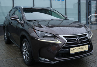 Подержанный автомобиль Lexus NX 2015 года (7 фото)